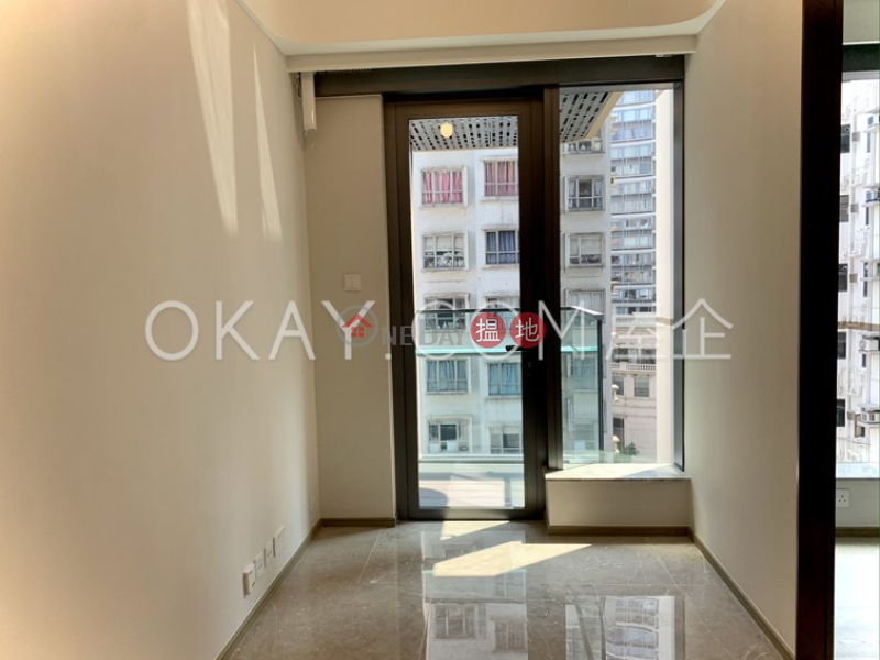 HK$ 8.1M, Caine Hill | Central District | Unique 1 bedroom on high floor with balcony | For Sale