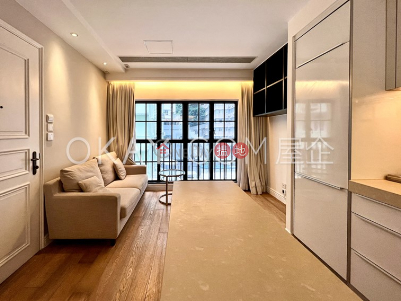 HK$ 34,000/ month 9 Moon Street | Wan Chai District Tasteful 1 bedroom with rooftop | Rental