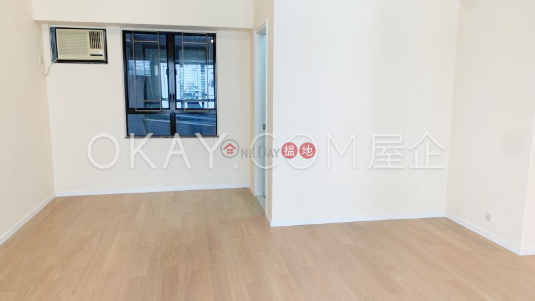 Efficient 3 bedroom on high floor with sea views | For Sale | 8 Robinson Road | Western District Hong Kong, Sales HK$ 21.3M