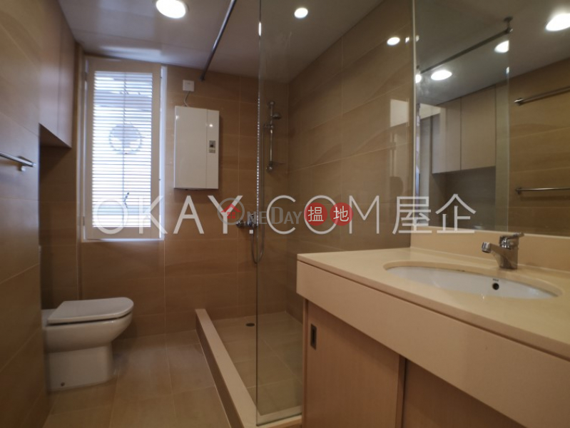 HK$ 68,000/ month Unicorn Gardens | Southern District | Stylish 3 bedroom with balcony & parking | Rental