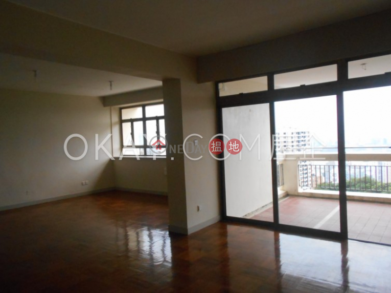 Lovely 3 bedroom with parking Rental, 111 Mount Butler Road Block CD