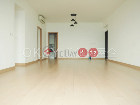Lovely 3 bedroom with sea views & balcony | Rental | Upton 維港峰 _0