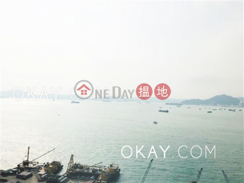 Generous 2 bedroom on high floor with sea views | For Sale | Sun Court 大新閣 _0