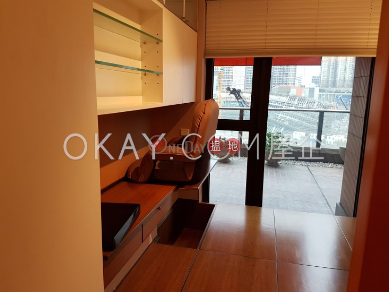 HK$ 25M | The Arch Star Tower (Tower 2) | Yau Tsim Mong, Gorgeous 2 bedroom with terrace | For Sale