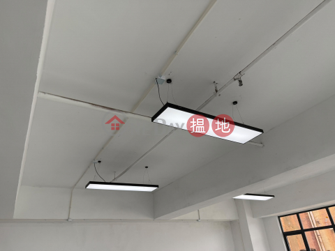 Newly renovated absolutely gorgeous!lt’ll rent out fast,hurry hurry hurry | Tsing Yi Industrial Centre Phase 2 青衣工業中心2期 _0