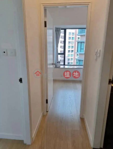 Property Search Hong Kong | OneDay | Residential, Rental Listings, HILLSBOROUGH COURT 2 BED 1 BATH 1 CP
