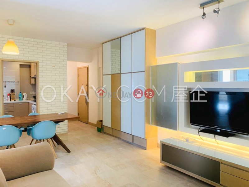 Property Search Hong Kong | OneDay | Residential | Sales Listings, Stylish 2 bedroom in Mid-levels West | For Sale