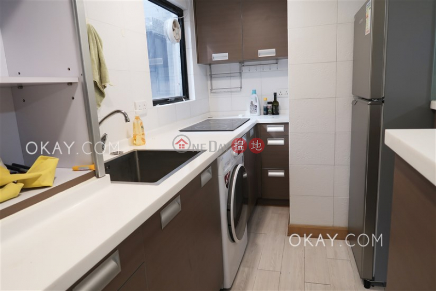 HK$ 20,000/ month, Claymore Court | Wan Chai District | Gorgeous 1 bedroom with parking | Rental