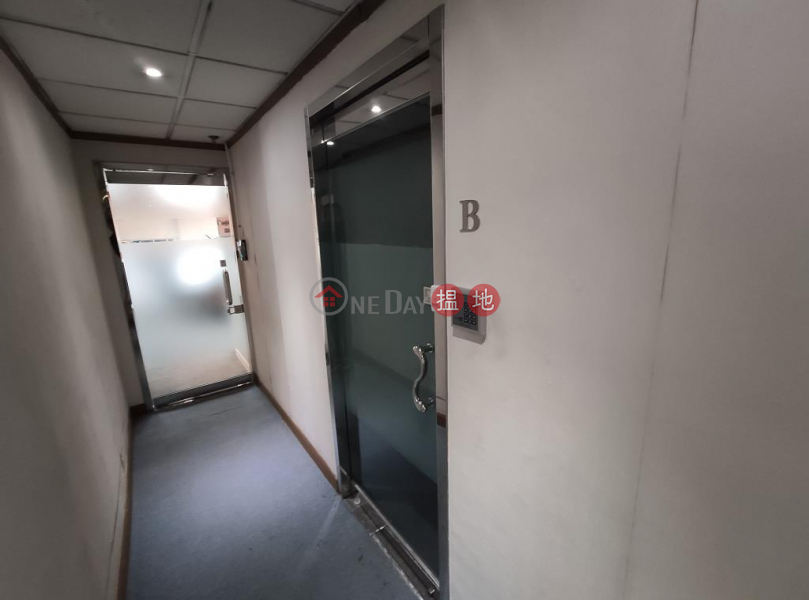 656sq.ft Office for Rent in Wan Chai, Jonsim Place 中華大廈 Rental Listings | Wan Chai District (H000382787)