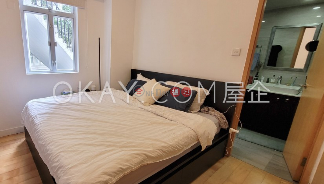 HK$ 36,000/ month, Hanwin Mansion Western District Unique 2 bedroom in Mid-levels West | Rental