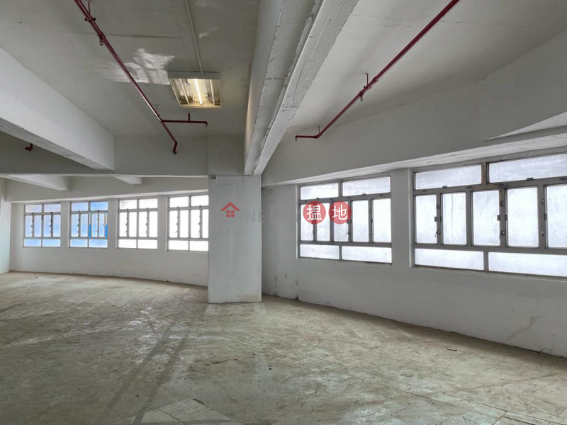 Kwai Chung Wah Wing Industrial Building: Warehouse With Large Electricity Power, Available For Rent | Wah Wing Industrial Building 華榮工業大廈 Rental Listings