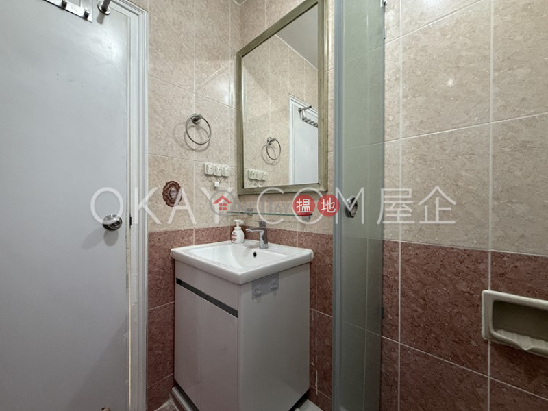 香港搵樓|租樓|二手盤|買樓| 搵地 | 住宅-出售樓盤-2房1廁,極高層修頓花園出售單位