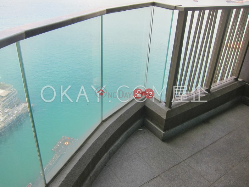 Charming 3 bedroom with harbour views & balcony | For Sale | Tower 6 Grand Promenade 嘉亨灣 6座 Sales Listings