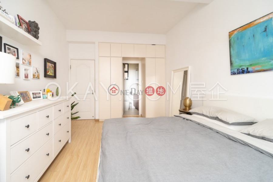 HK$ 12.5M, Discovery Bay, Phase 4 Peninsula Vl Crestmont, 45 Caperidge Drive Lantau Island, Popular 3 bedroom on high floor with sea views | For Sale