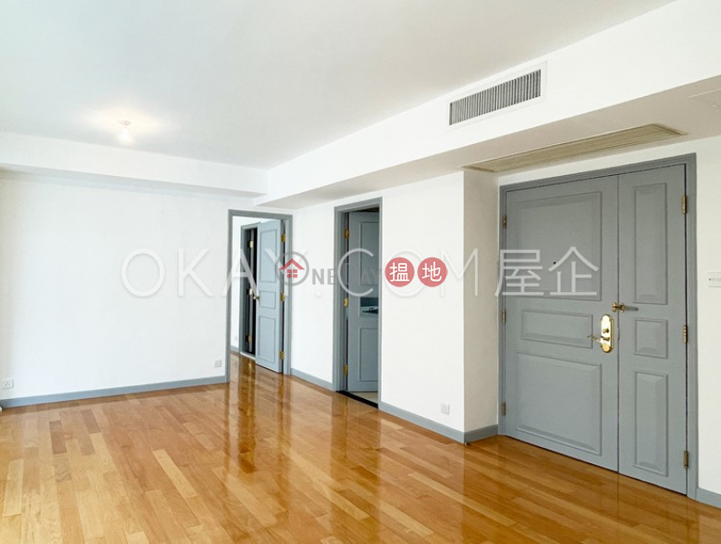 Property Search Hong Kong | OneDay | Residential | Rental Listings | Gorgeous 3 bedroom in Mid-levels West | Rental