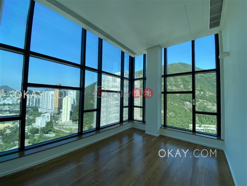 Rare 3 bedroom on high floor with sea views & parking | Rental | Helene Tower 喜蓮苑 Rental Listings