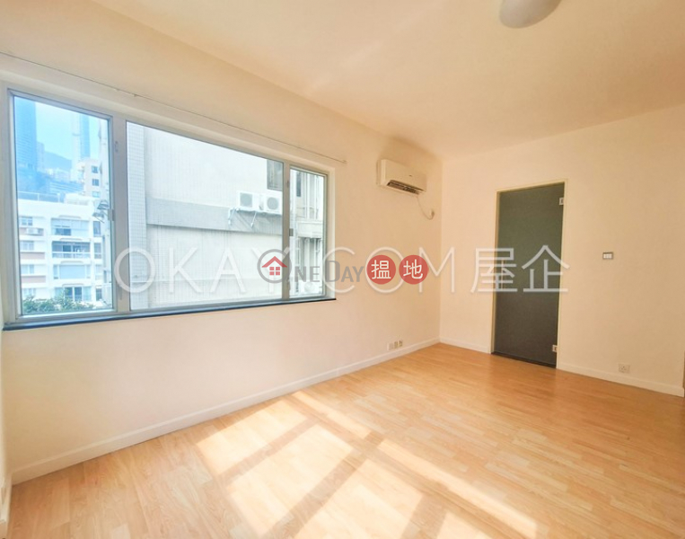 HK$ 48,000/ month, Evergreen Court, Wan Chai District Elegant 3 bedroom with balcony & parking | Rental