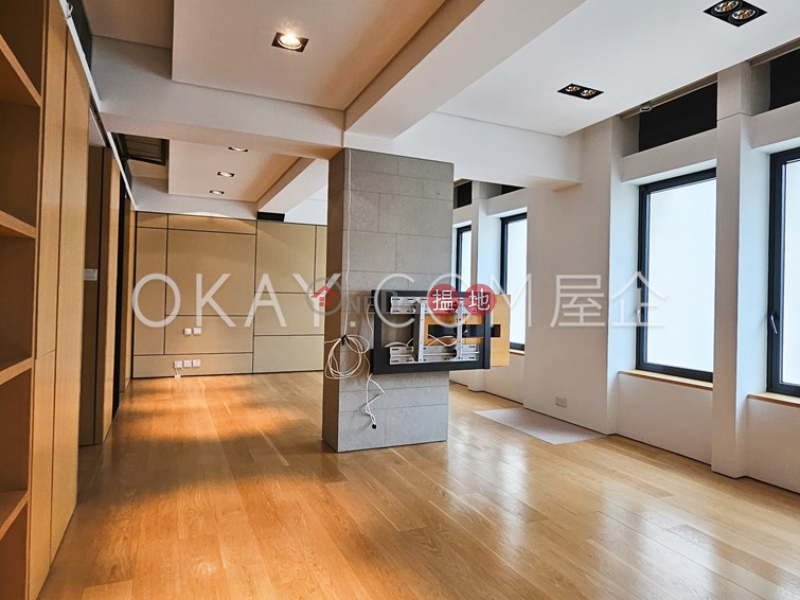 HK$ 85,000/ 月-李園西區-1房1廁,實用率高,極高層,連車位李園出租單位