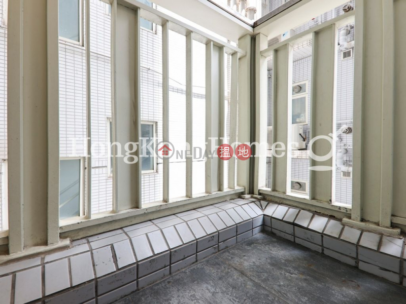 3 Bedroom Family Unit for Rent at Centrestage, 108 Hollywood Road | Central District, Hong Kong Rental | HK$ 32,800/ month
