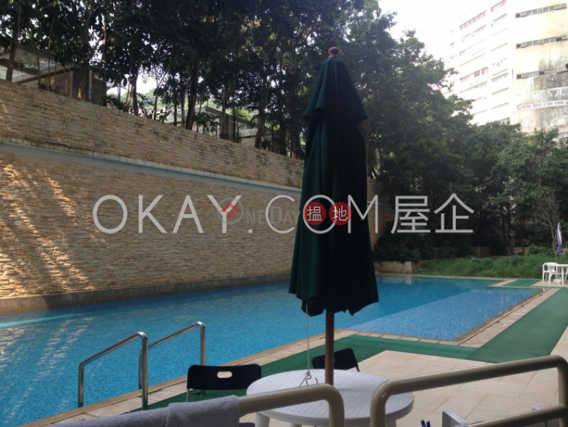 HK$ 30,000/ month, Jadewater | Southern District | Popular 2 bed on high floor with sea views & balcony | Rental
