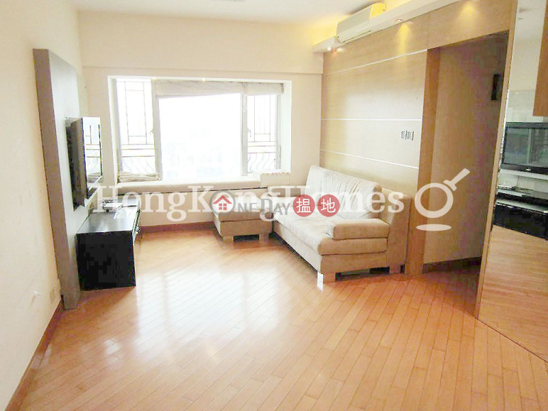 Property Search Hong Kong | OneDay | Residential Rental Listings | 3 Bedroom Family Unit for Rent at Sorrento Phase 1 Block 5