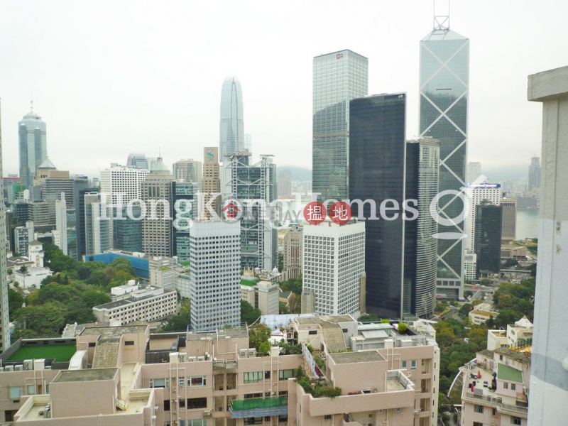 Property Search Hong Kong | OneDay | Residential | Rental Listings | 3 Bedroom Family Unit for Rent at Wing Hong Mansion