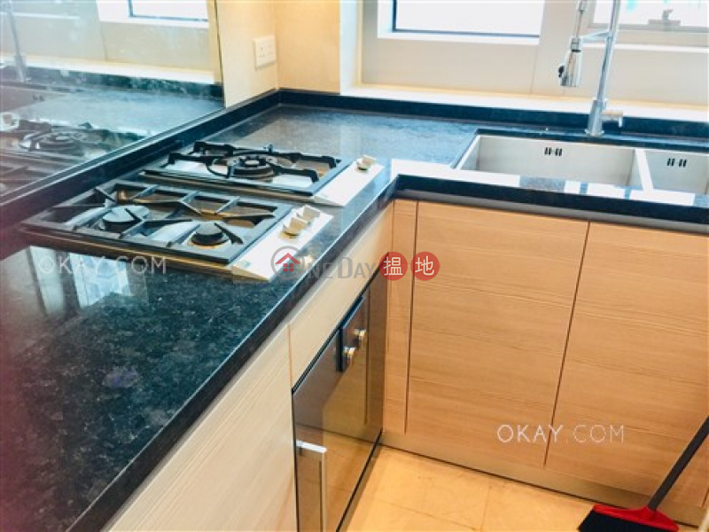 HK$ 38,000/ month, The Avenue Tower 2 Wan Chai District Elegant 1 bedroom on high floor with balcony | Rental