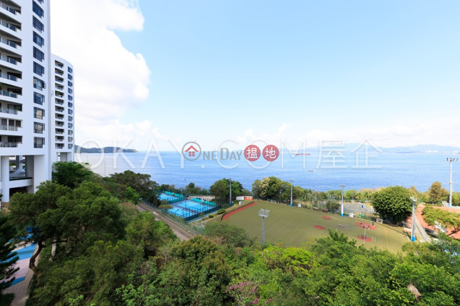 Stylish 4 bedroom with balcony & parking | Rental | Pine Grove Block 5 蘊真閣5座 Rental Listings
