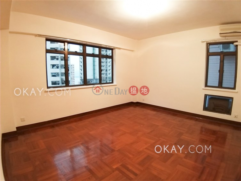 HK$ 58,000/ month, Alpine Court | Western District, Efficient 3 bedroom with balcony & parking | Rental
