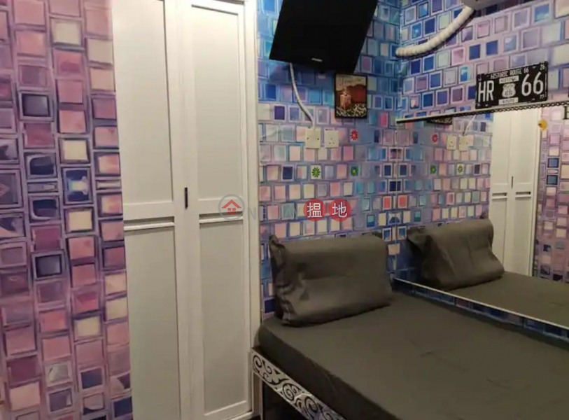 Golden Crown Court | High | 11H Unit | Residential | Sales Listings HK$ 6.5M