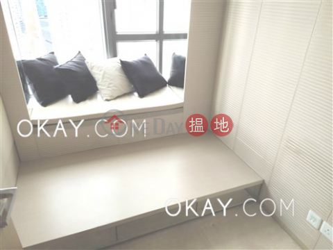Unique 3 bedroom on high floor with sea views & balcony | Rental | Centre Point 尚賢居 _0