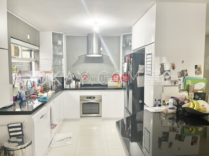 HK$ 43,000/ month Mau Po Village, Sai Kung, Tasteful house with rooftop, terrace & balcony | Rental