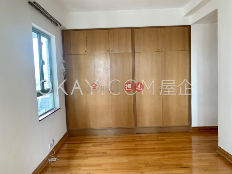 HK$ 17M, Goldwin Heights | Western District | Gorgeous 3 bedroom on high floor with sea views | For Sale