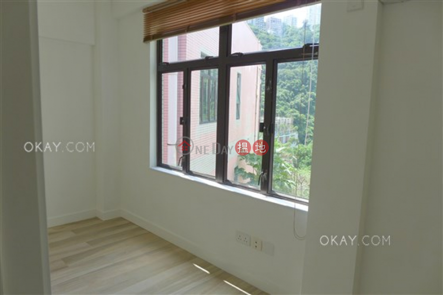 HK$ 25,000/ month | Kui Yuen | Wan Chai District Practical 1 bedroom with parking | Rental