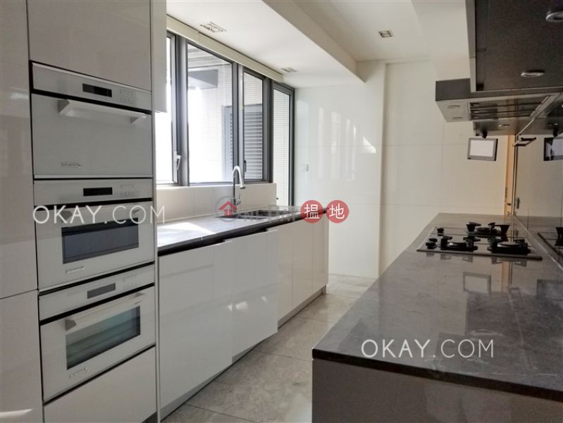 HK$ 58,000/ month, Providence Bay Phase 1 Tower 2 Tai Po District | Elegant 4 bed on high floor with sea views & balcony | Rental