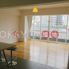 Unique 2 bed on high floor with racecourse views | For Sale | Sports Mansion 好運大廈 _0