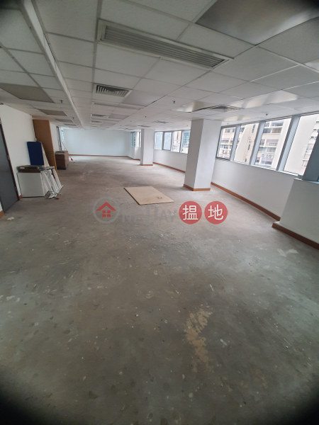 TEL: 98755238 98 Thomson Road | Wan Chai District | Hong Kong Rental HK$ 40,000/ month