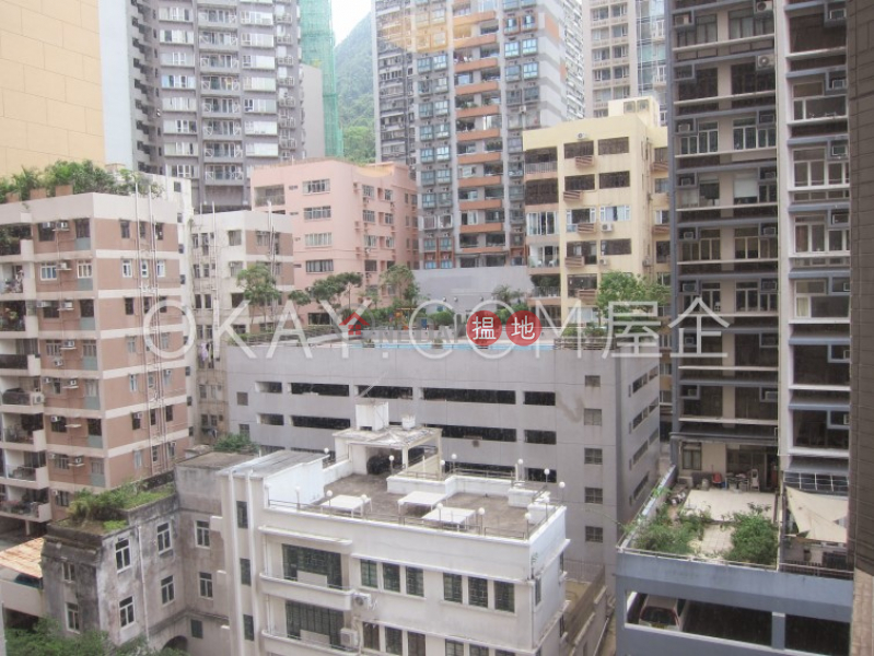 Property Search Hong Kong | OneDay | Residential, Rental Listings | Gorgeous 3 bedroom in Mid-levels West | Rental