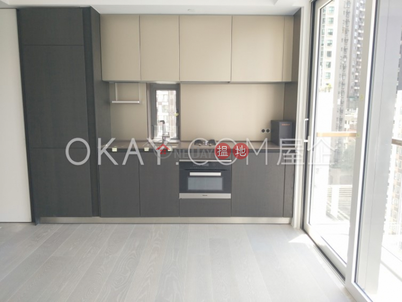 Unique 1 bedroom on high floor with balcony | Rental | 28 Aberdeen Street 鴨巴甸街28號 Rental Listings