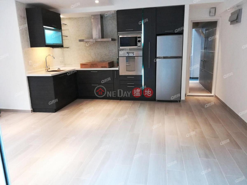 Property Search Hong Kong | OneDay | Residential | Sales Listings Lai Sing Building | 1 bedroom Low Floor Flat for Sale