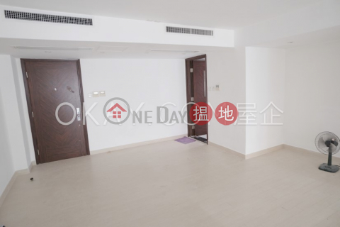 Elegant 2 bedroom on high floor with terrace & balcony | Rental | Phase 3 Villa Cecil 趙苑三期 _0