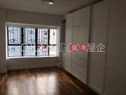 Elegant 3 bedroom on high floor with balcony & parking | Rental | Scenic Garden 福苑 _0