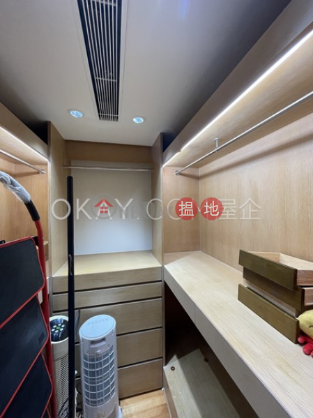 HK$ 80,000/ 月肇輝臺8號灣仔區3房3廁,連車位,露台肇輝臺8號出租單位