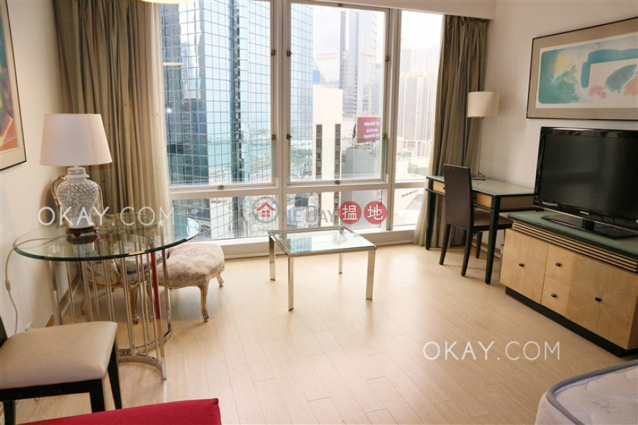 Cozy studio on high floor with sea views | Rental | Convention Plaza Apartments 會展中心會景閣 Rental Listings