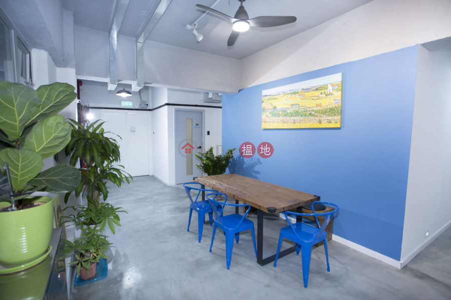 Sunny & Bright, Cozy Creative workshops and Storage Spaces | Victory Factory Building 勝利工廠大廈 Rental Listings