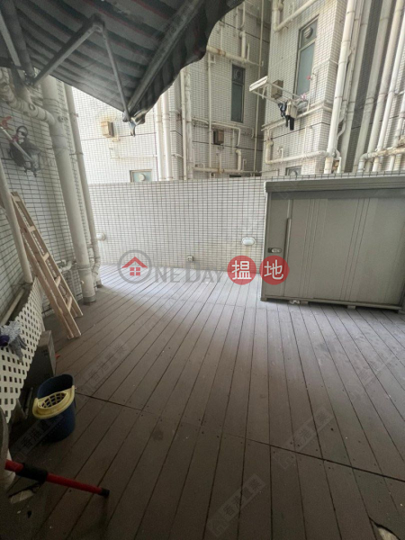 HK$ 3,000萬擎天半島2期2座|油尖旺-擎天半島三房一套一多用途