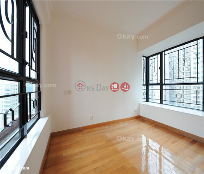 Nicely kept 3 bedroom on high floor | Rental | Scenic Rise 御景臺 Rental Listings