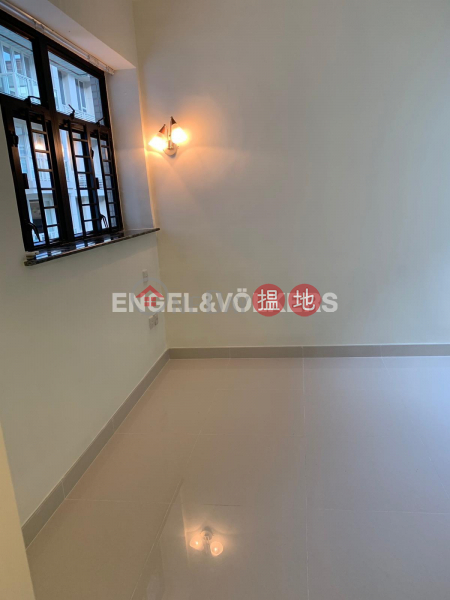 3 Bedroom Family Flat for Rent in Mid Levels West 33 Conduit Road | Western District | Hong Kong | Rental, HK$ 35,000/ month