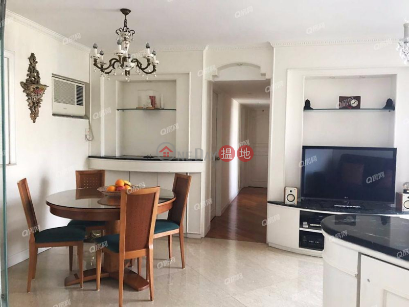 Property Search Hong Kong | OneDay | Residential, Sales Listings | South Horizons Phase 1, Hoi Ngar Court Block 3 | 3 bedroom High Floor Flat for Sale
