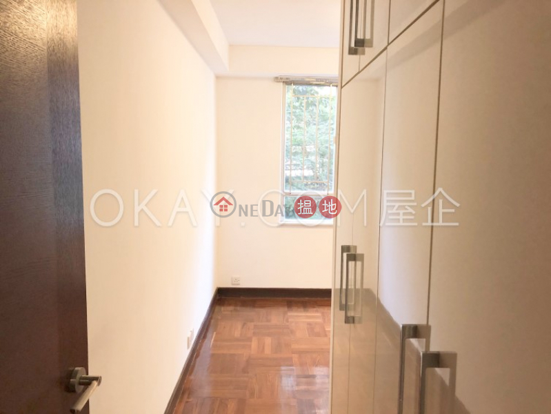 HK$ 37,000/ month Block 5 Phoenix Court, Wan Chai District | Stylish 3 bedroom with balcony & parking | Rental